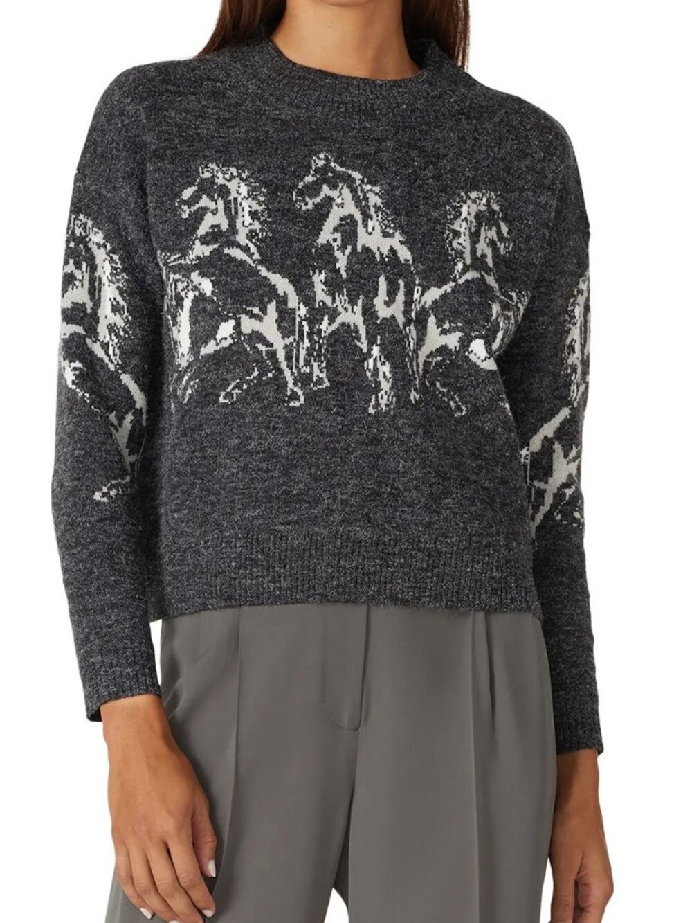 Horse Graphic Knit Sweater – Women’s Size [MEDIUM ] – Cozy Pullover Sweater